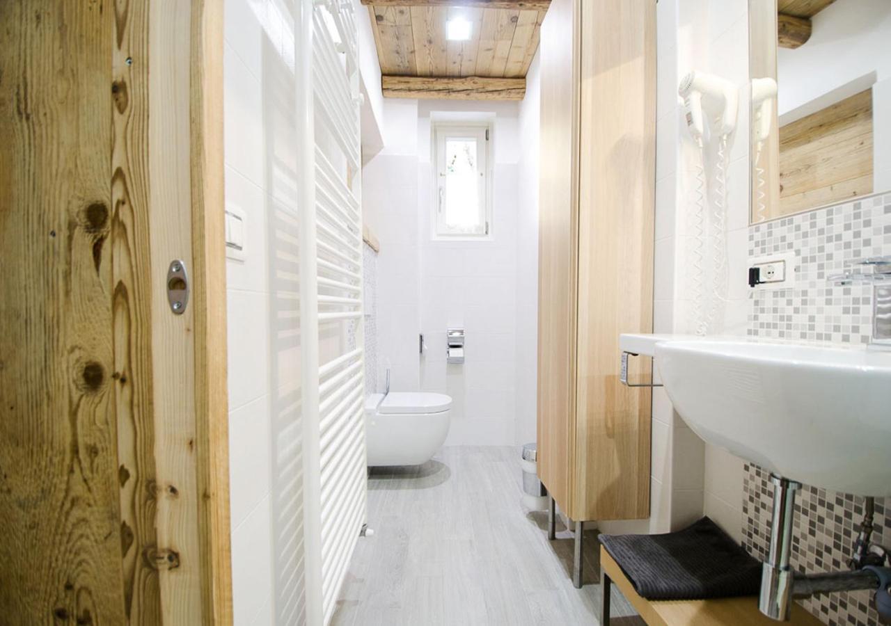 Casa Tosca - Holiday Home Torbole Sul Garda Dış mekan fotoğraf