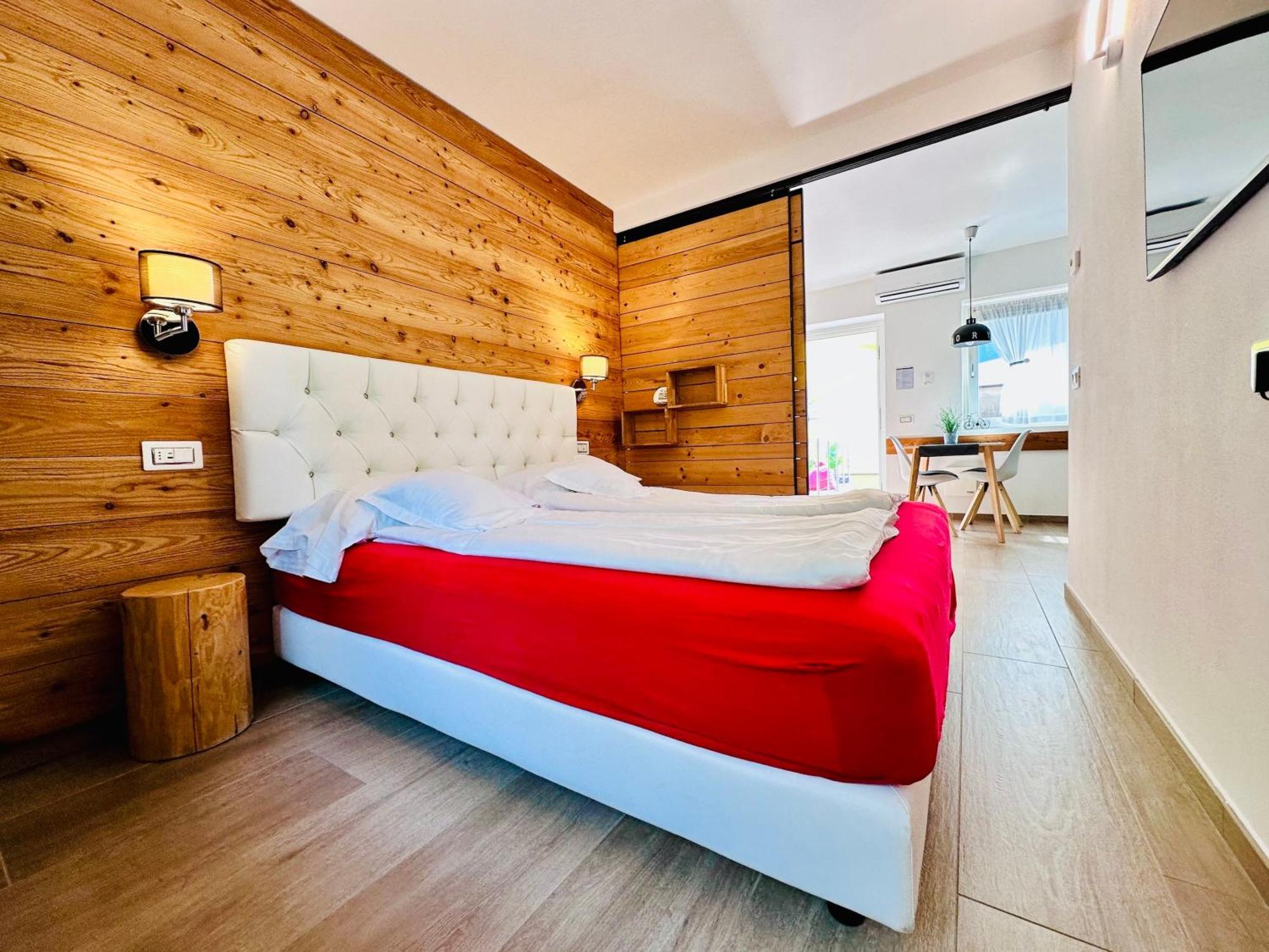 Casa Tosca - Holiday Home Torbole Sul Garda Dış mekan fotoğraf