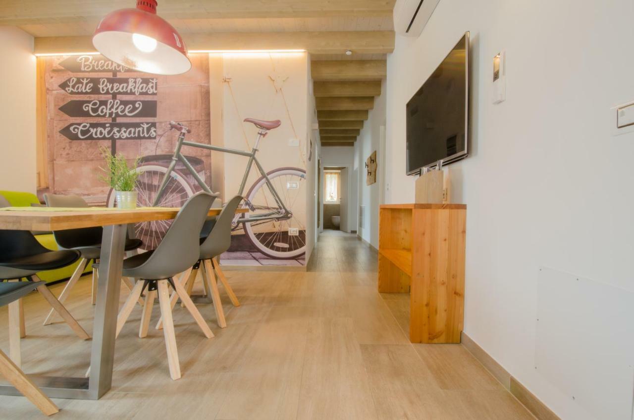 Casa Tosca - Holiday Home Torbole Sul Garda Dış mekan fotoğraf